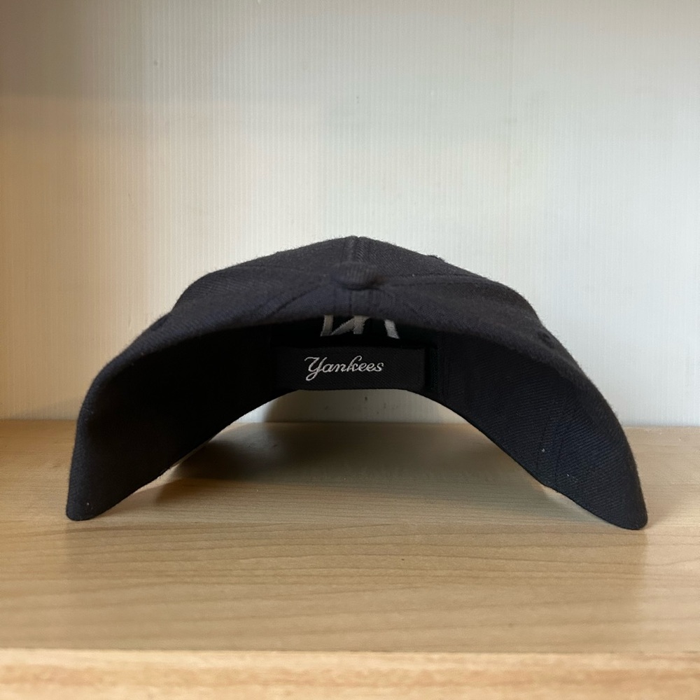 47 Brand Navy Blue New York Yankees Hat - Picture 3 of 3